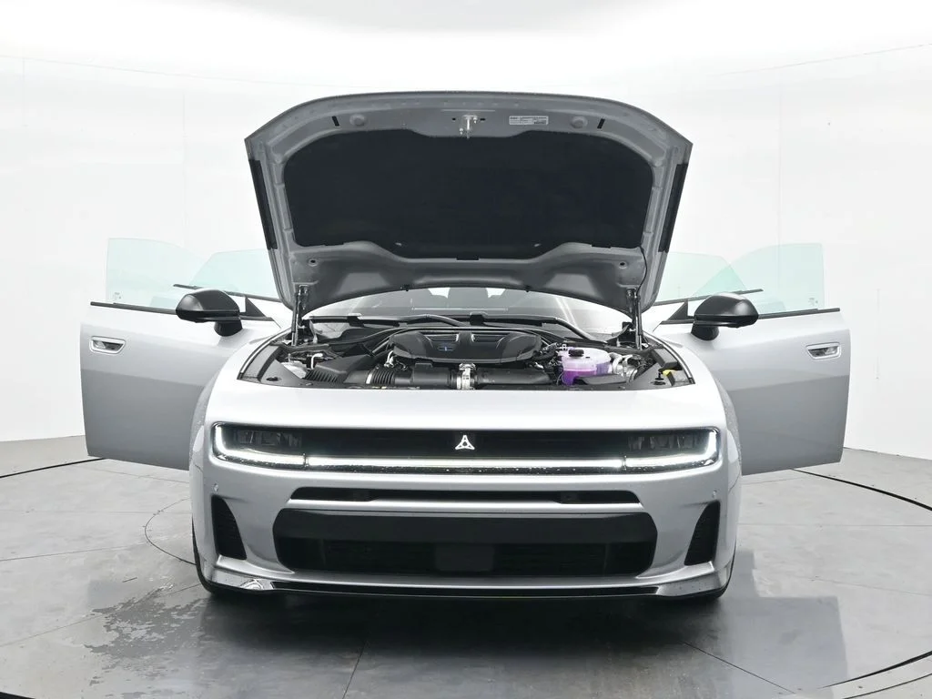 New 2026 Triple Nickel Exterior Paint Dodge R/T Plus image 46