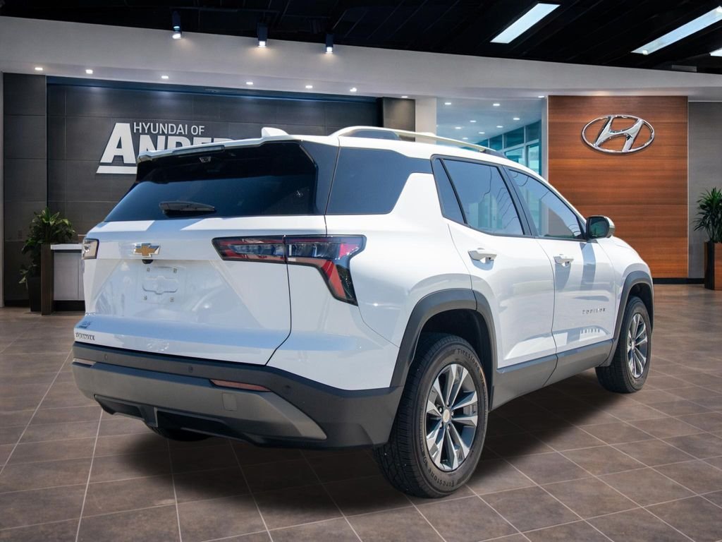2025 Chevrolet Equinox LT - Photo 14