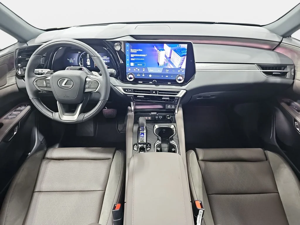 New 2026 Nori Green Pearl Lexus LUXURY image 9