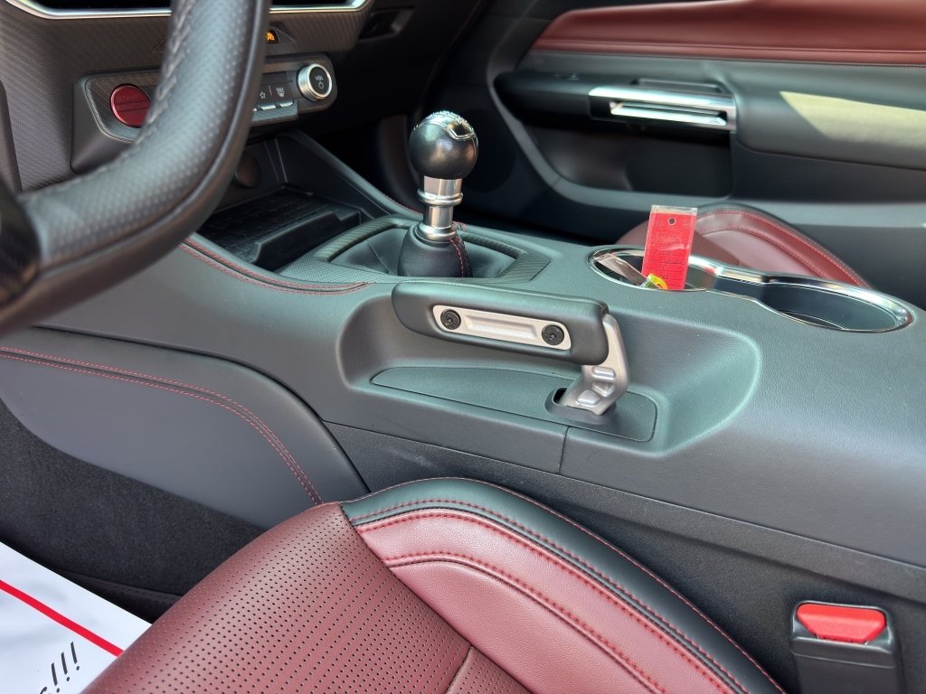 Used 2024 Rapid Red Metallic Tinted Clearcoat Ford GT Premium image 22