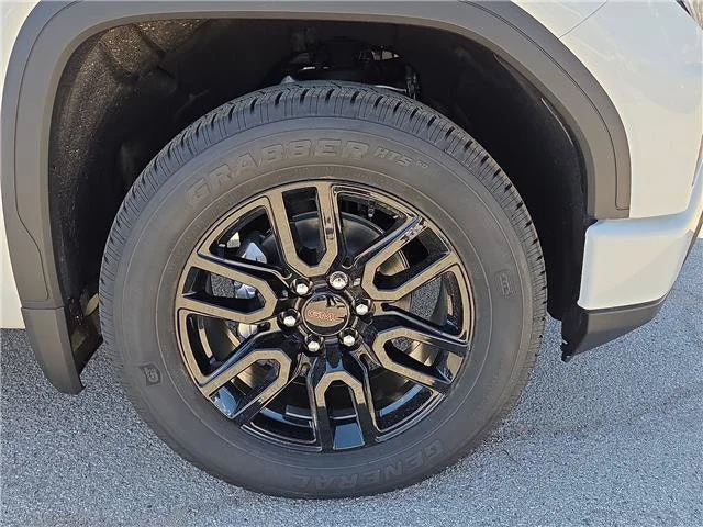 New 2026 Summit White GMC Elevation image 9