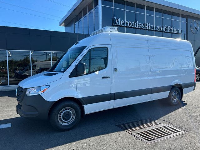 2025 Mercedes-Benz Sprinter 2500 Cargo 170 WB