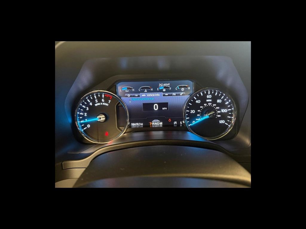 Used 2021 Silver Ford Limited image 15