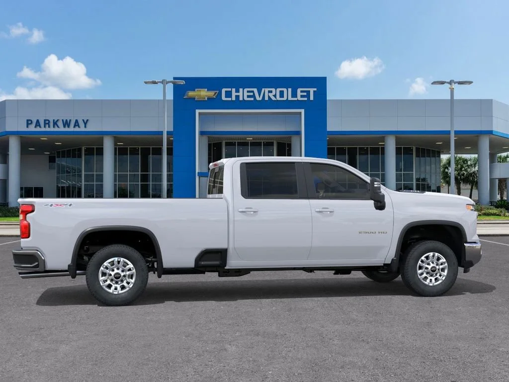 New 2025 Summit White Chevrolet LT image 5