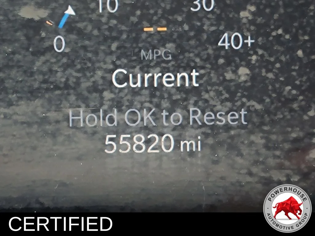 Used 2024  Jeep Latitude image 33