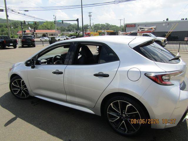 Certified Used 2020 CLASSIC SILVER MET Toyota  image 4