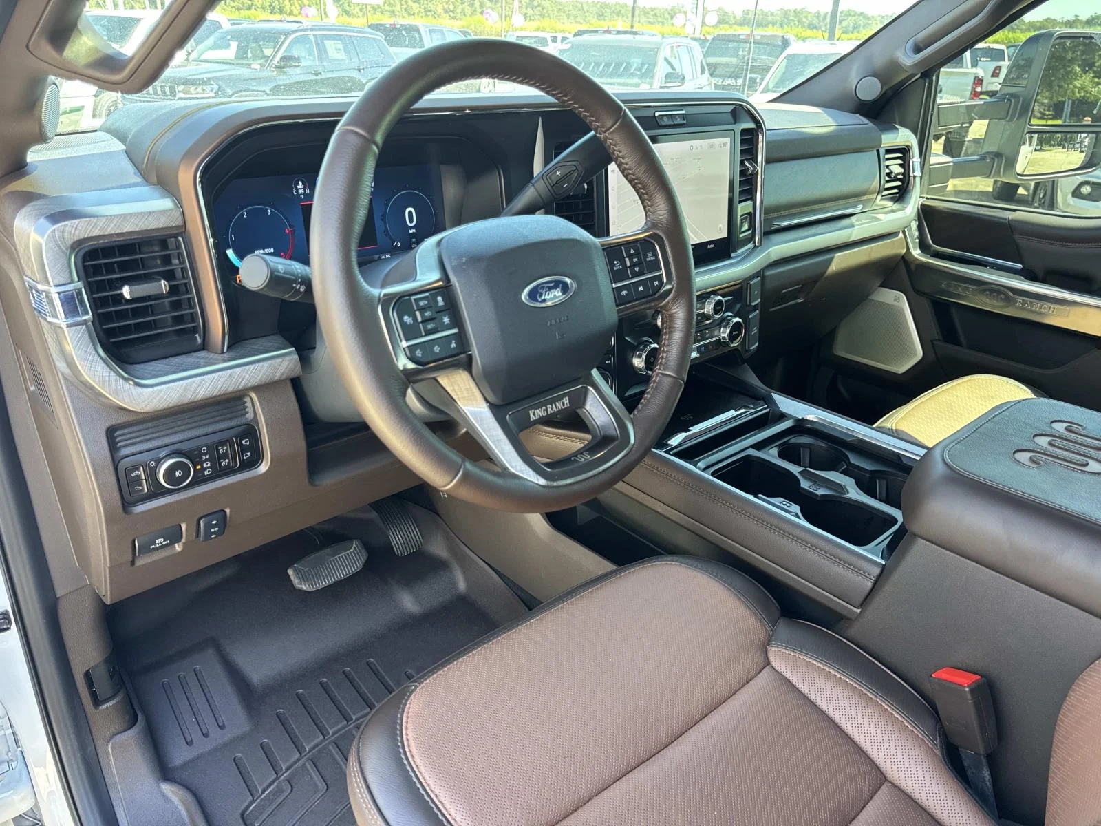 Used 2026 STAR WHITE METALLIC TRI-COAT Ford King Ranch image 18