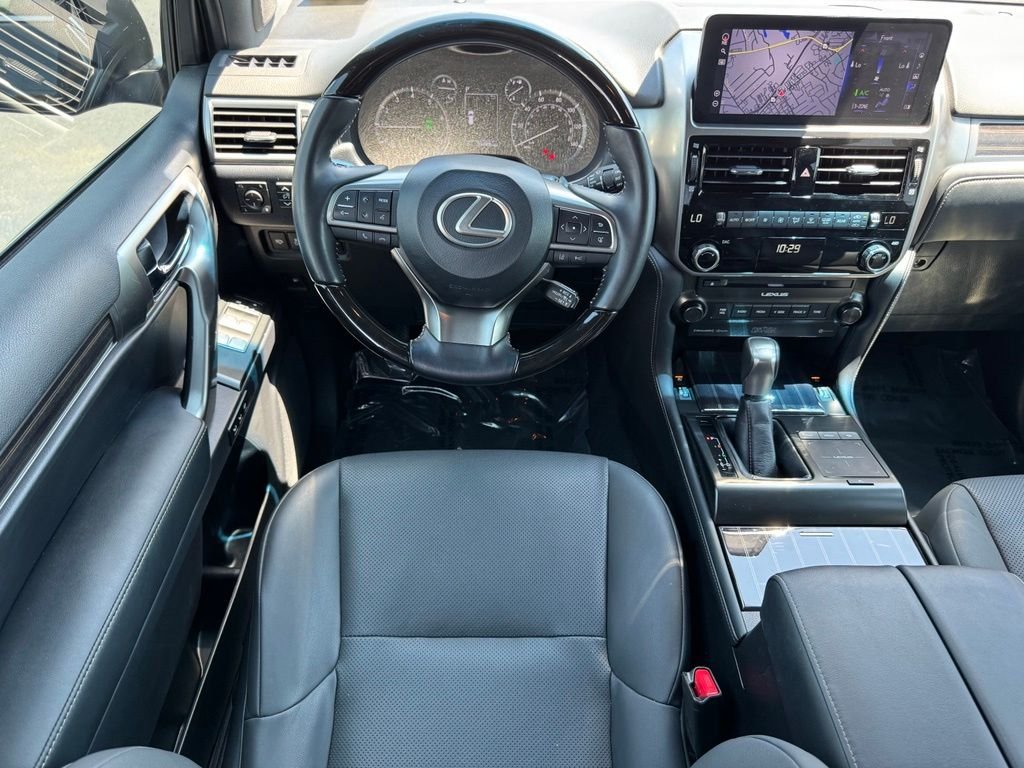 Used 2023 Black Lexus 460 image 17