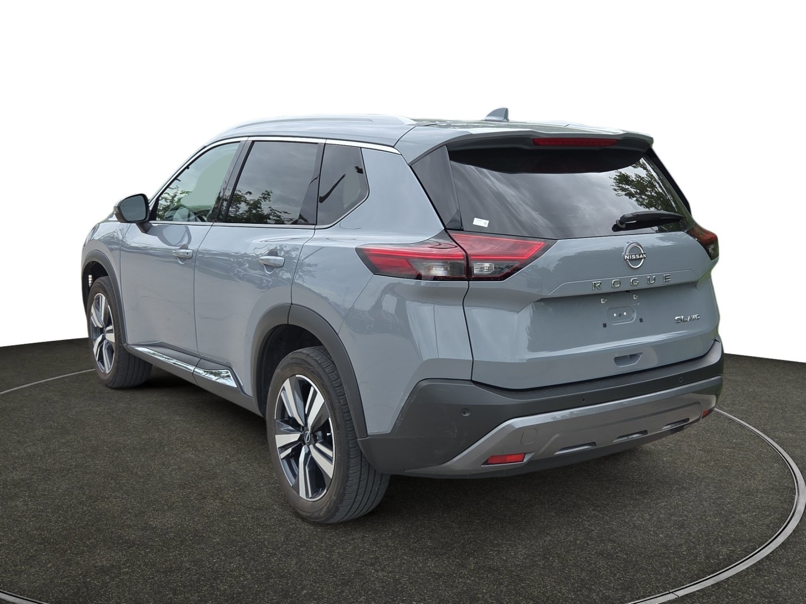 Used 2023 Boulder Gray Pearl Nissan SL image 3