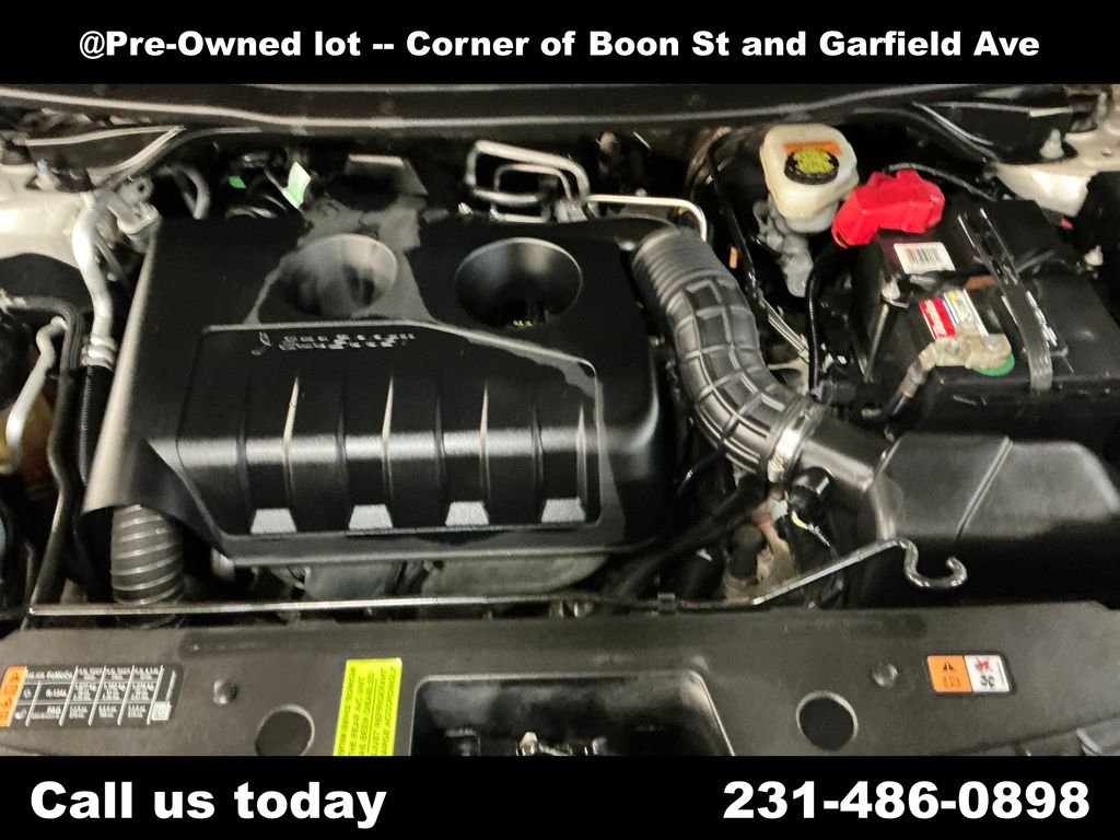 Used 2017 Gold Ford XLT image 10