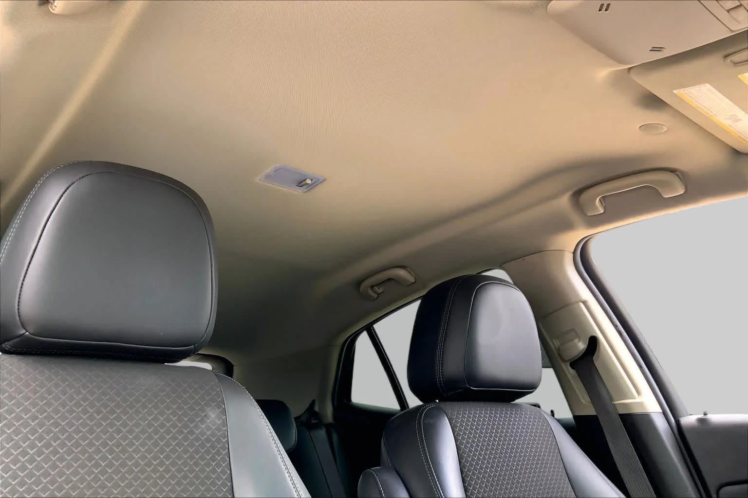 Used 2021 Includes (MDP) Anthracite lower exterior accent color, Paint code W598F. Buick Preferred image 13