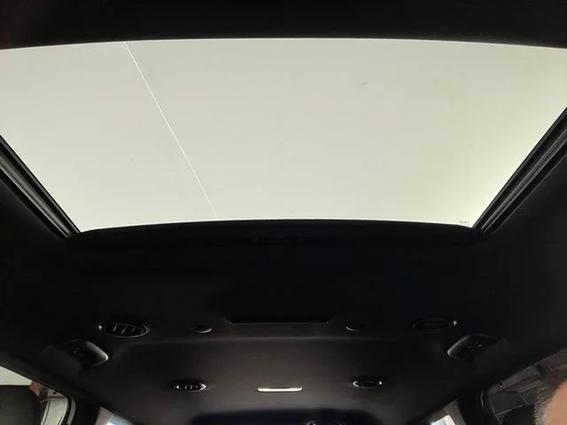 New 2027 White Kia EX image 31