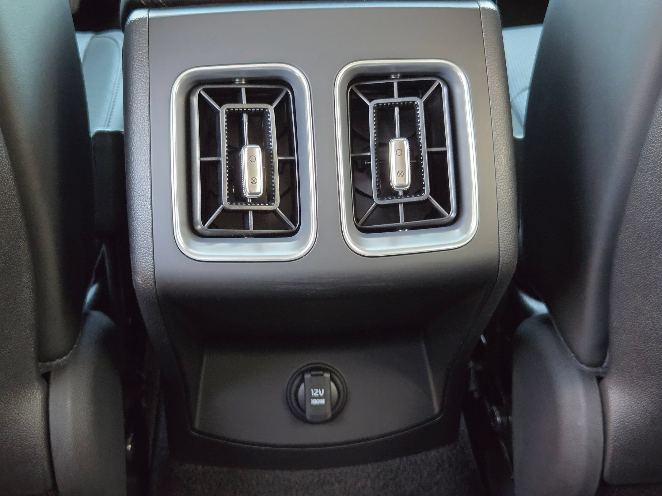 New 2026 Ebony Black Kia X-Line EX image 31