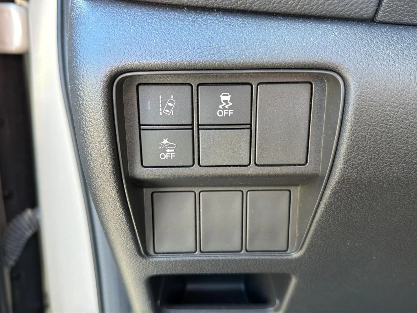 Used 2018 Sandstorm Metallic Honda EX image 16