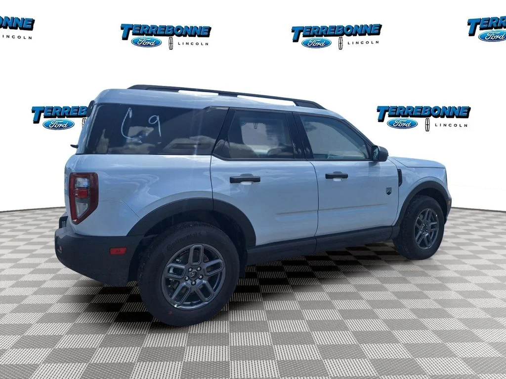 New 2026 Space White Metallic Ford Big Bend® image 5