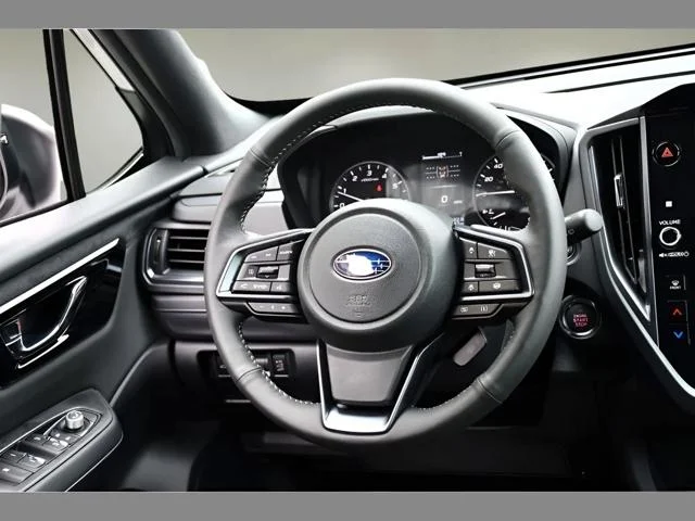 New 2026 CRYSTAL WHITE PEARL Subaru Limited image 16