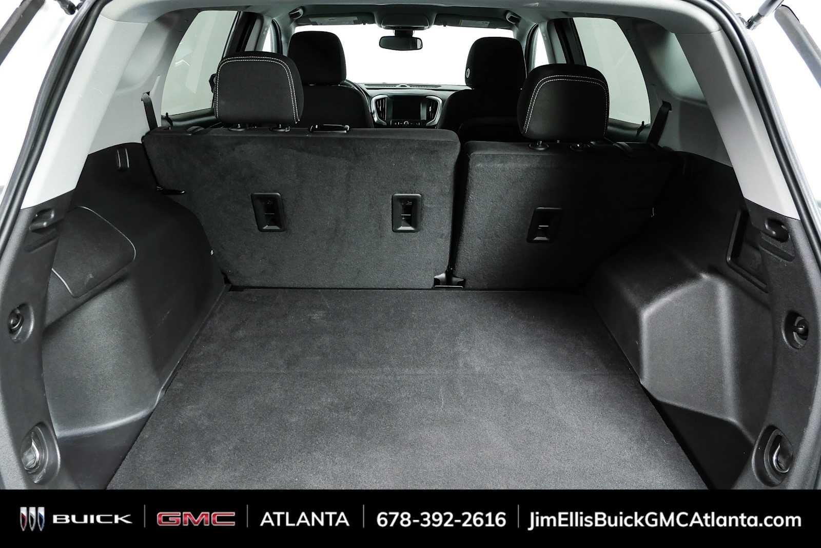 Used 2023 Summit White GMC SLE image 30