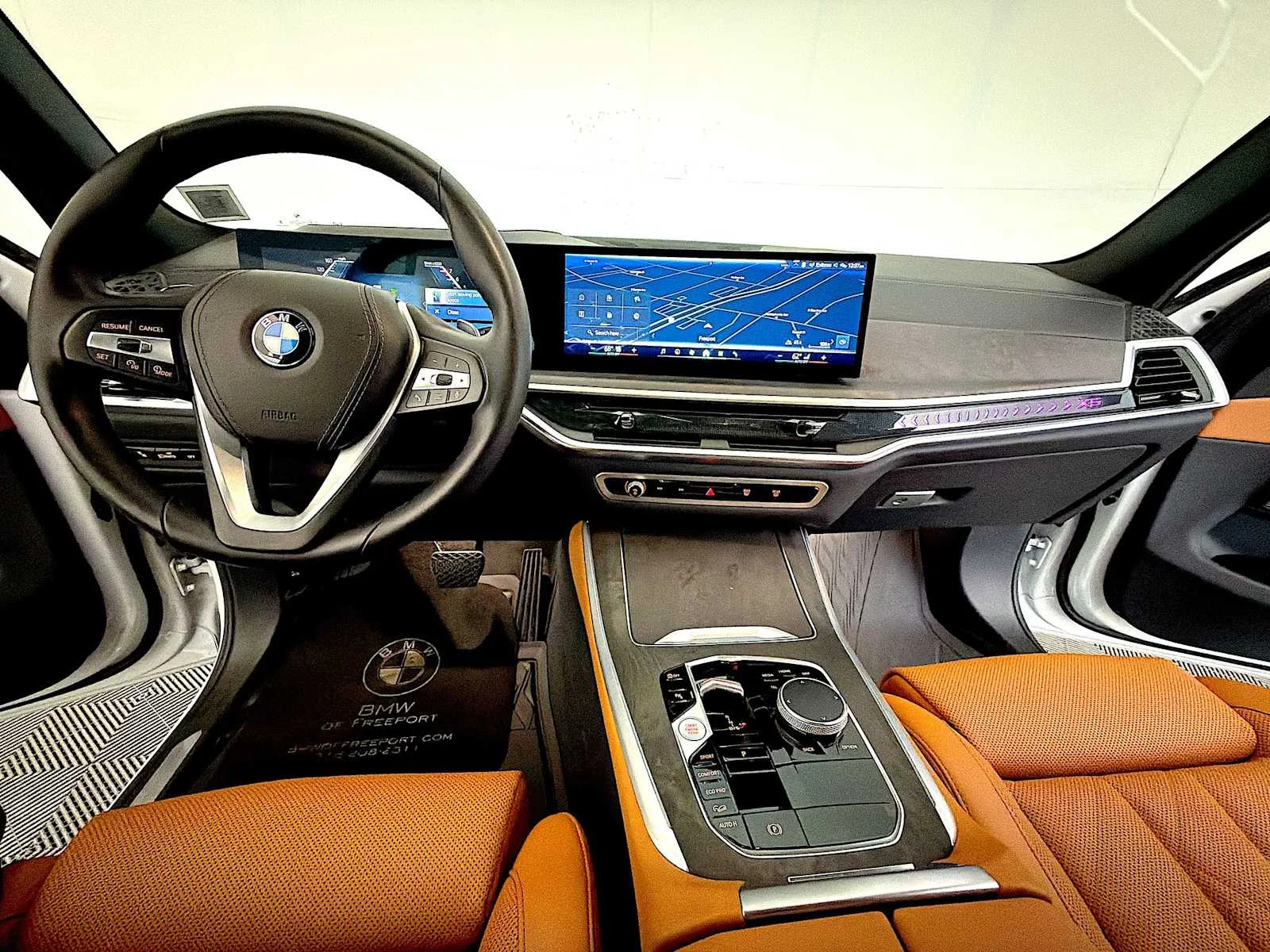 Certified Used 2024 Mineral White Metallic BMW xDrive40i image 16