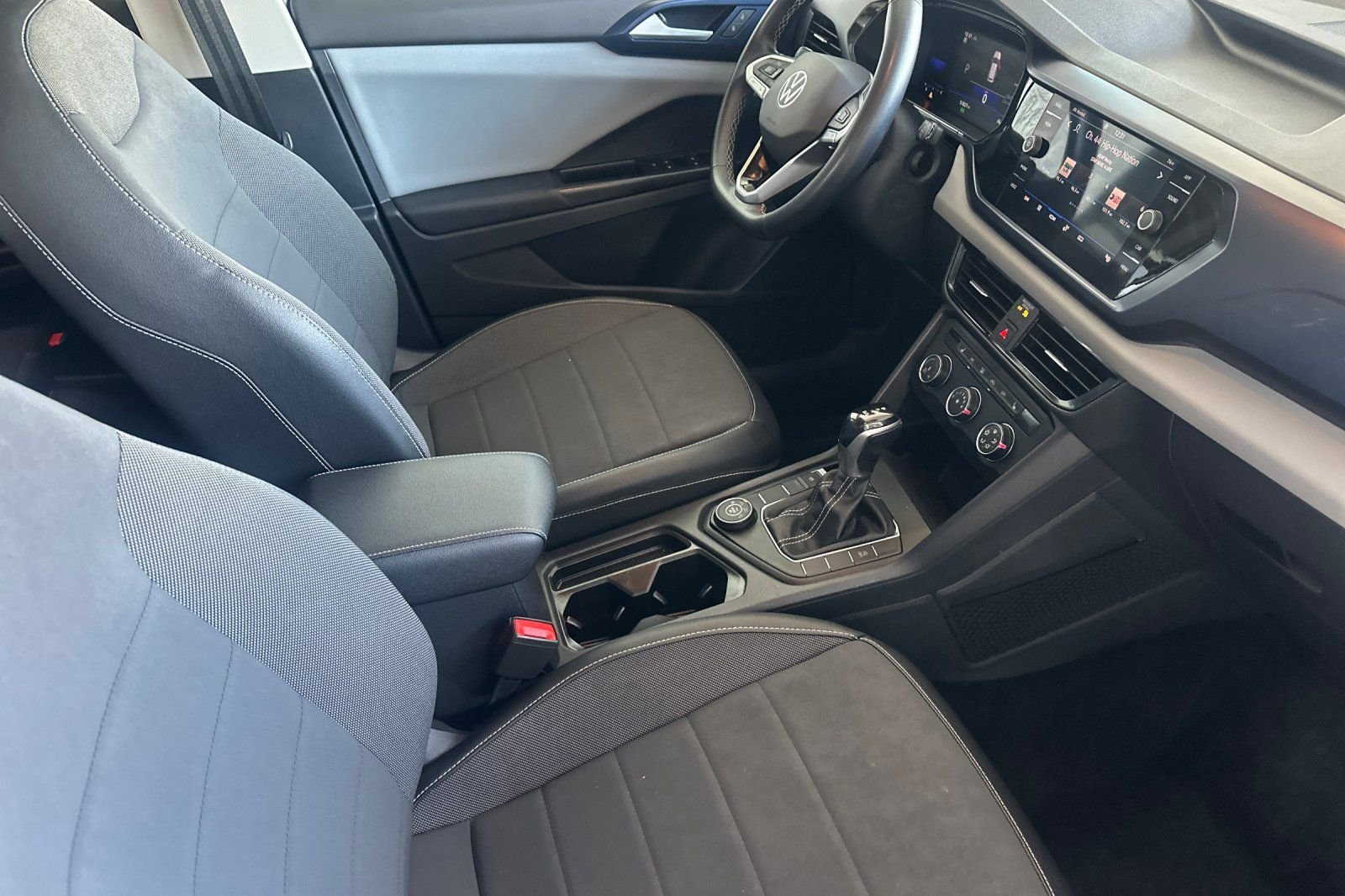 2022 Volkswagen Taos SE - Photo 16