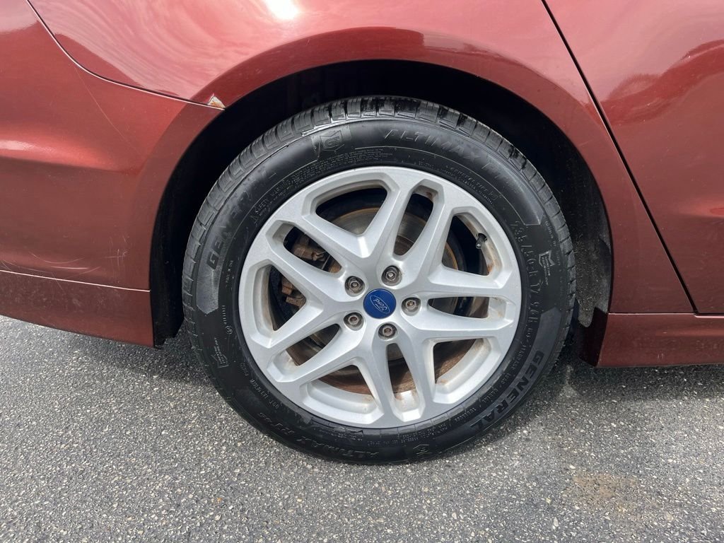 2015 Ford Fusion SE - Photo 30