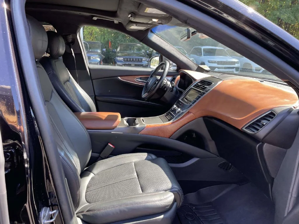 Used 2019 Black Lincoln Black Label image 15