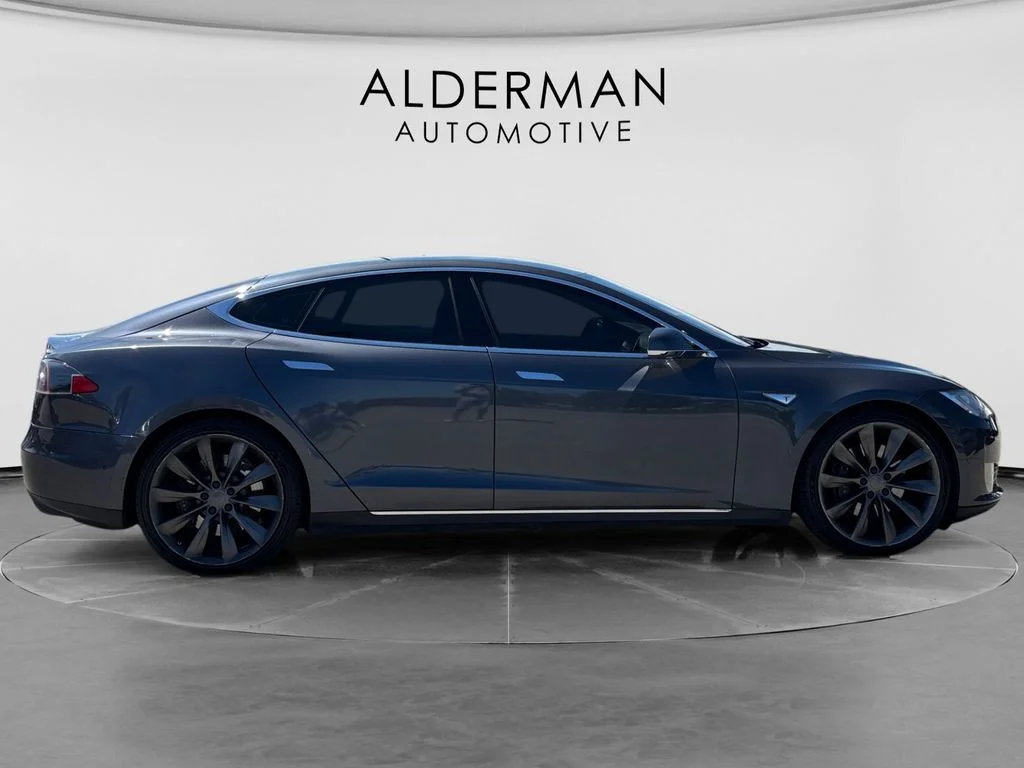 Used 2015 Gray Tesla 70D image 6