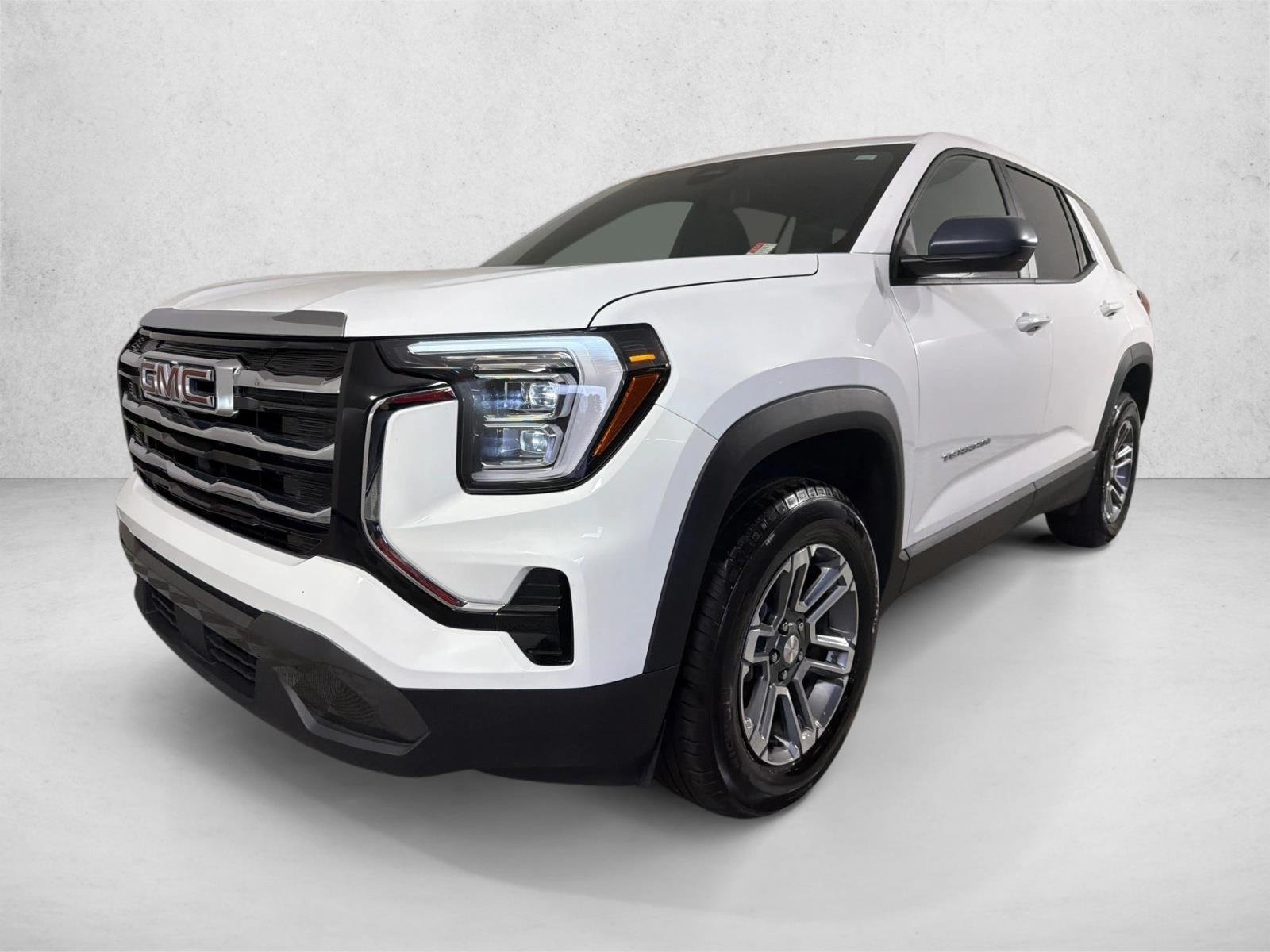 Used 2026 White GMC FWD Elevation image 8
