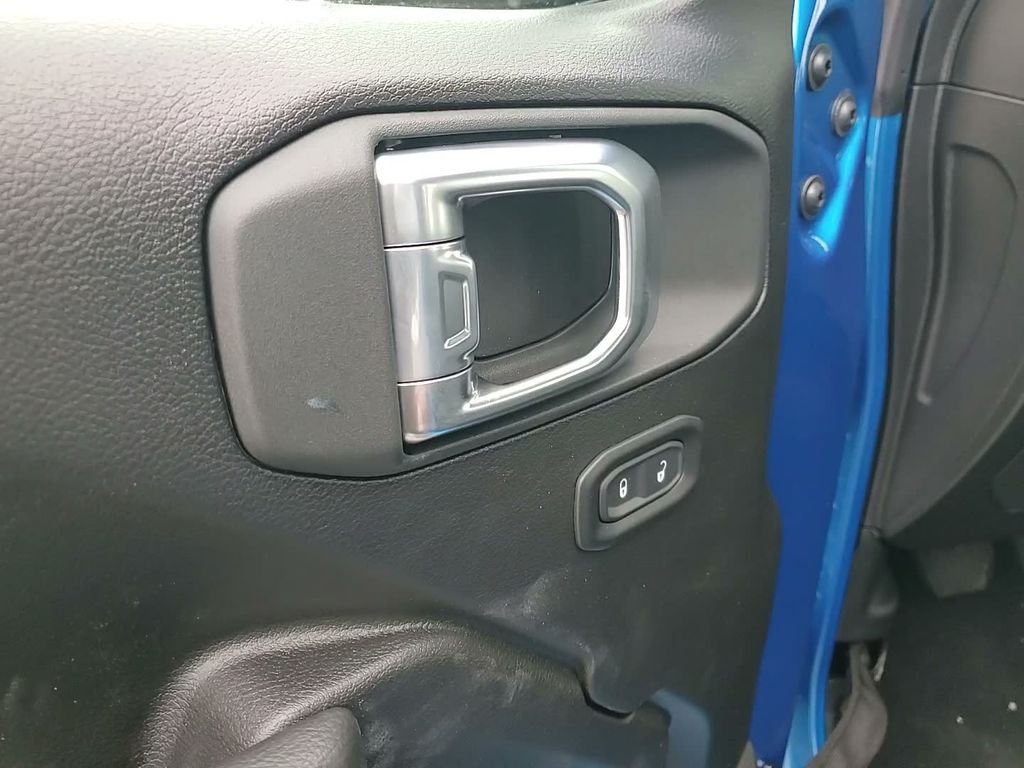 New 2026 Hydro Blue Pearl-Coat Exterior Paint Jeep Sport image 16