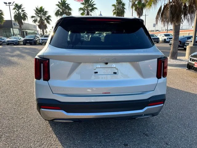 New 2026 White Kia S image 6