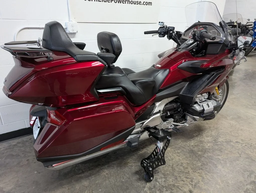 Used 2018 MAROON Honda Powersports Tour Candy Ardent Red image 11