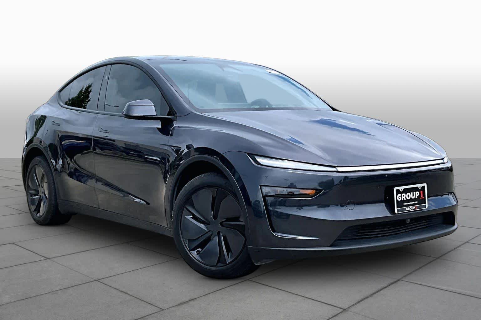 Used 2026 Diamond Black Tesla Premium image 2