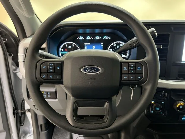New 2026 Oxford White Ford F-250® XL image 10