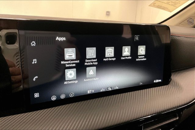 New 2026 Aspen White with Black Roof Nissan SR image 27