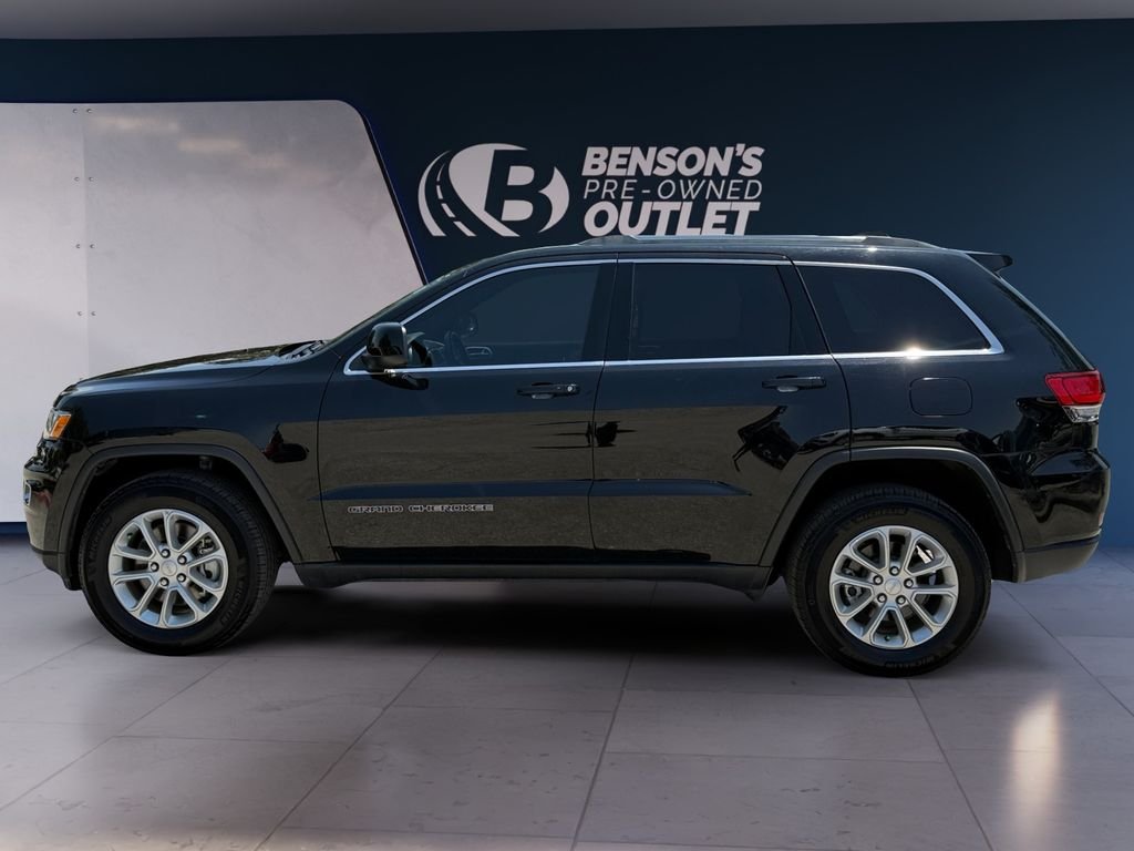 Used 2021 Black Jeep Laredo E image 2