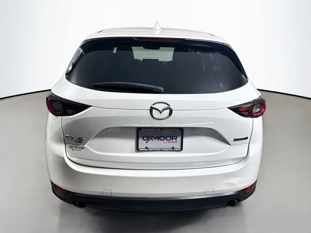 Used 2021 Snowflake White Pearl Mica Mazda Touring image 6