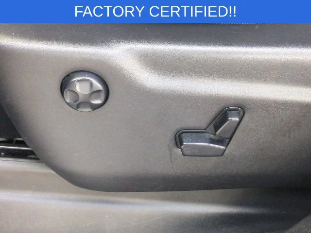 Used 2019 Gray Jeep Limited image 17