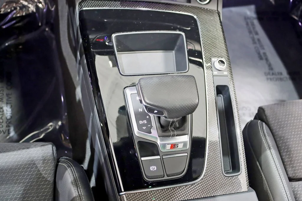 2024 Audi SQ5 Premium