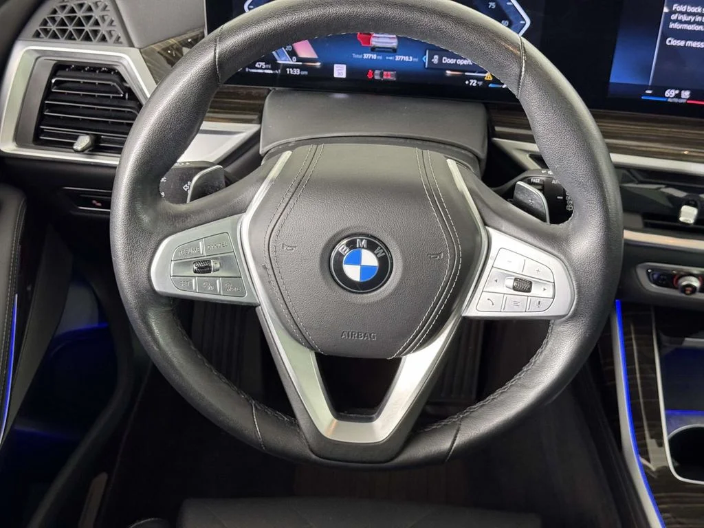 Certified Used 2024 White BMW xDrive40i image 20