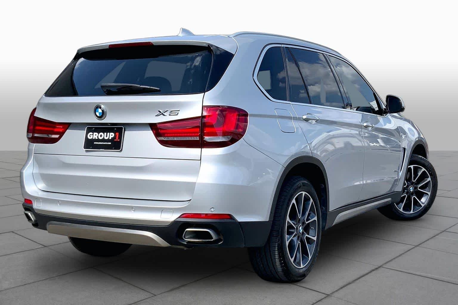 Used 2018 Glacier Silver Metallic BMW sDrive35i image 13