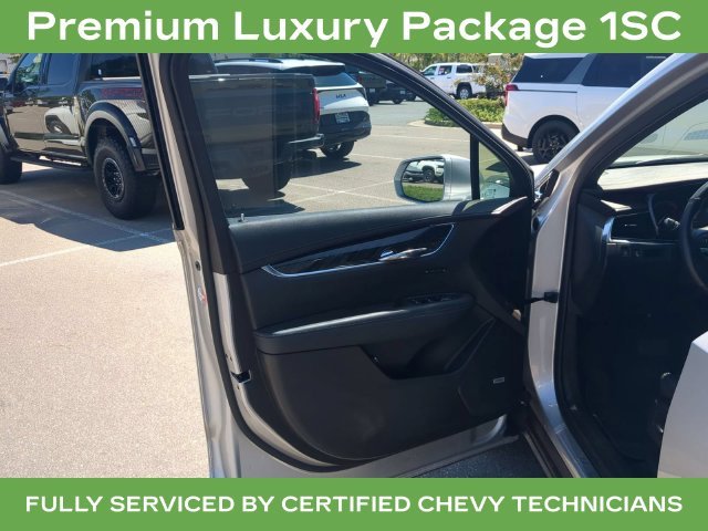 Used 2020 Silver Cadillac Premium Luxury image 22
