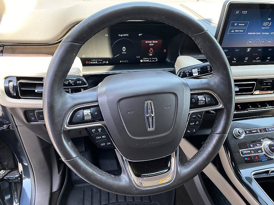 Used 2022 Blue Metallic Lincoln Reserve image 14
