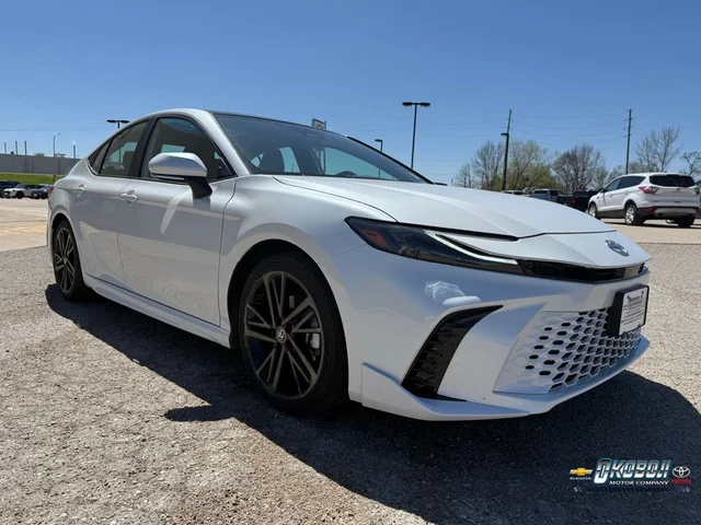 2025 Toyota Camry XSE