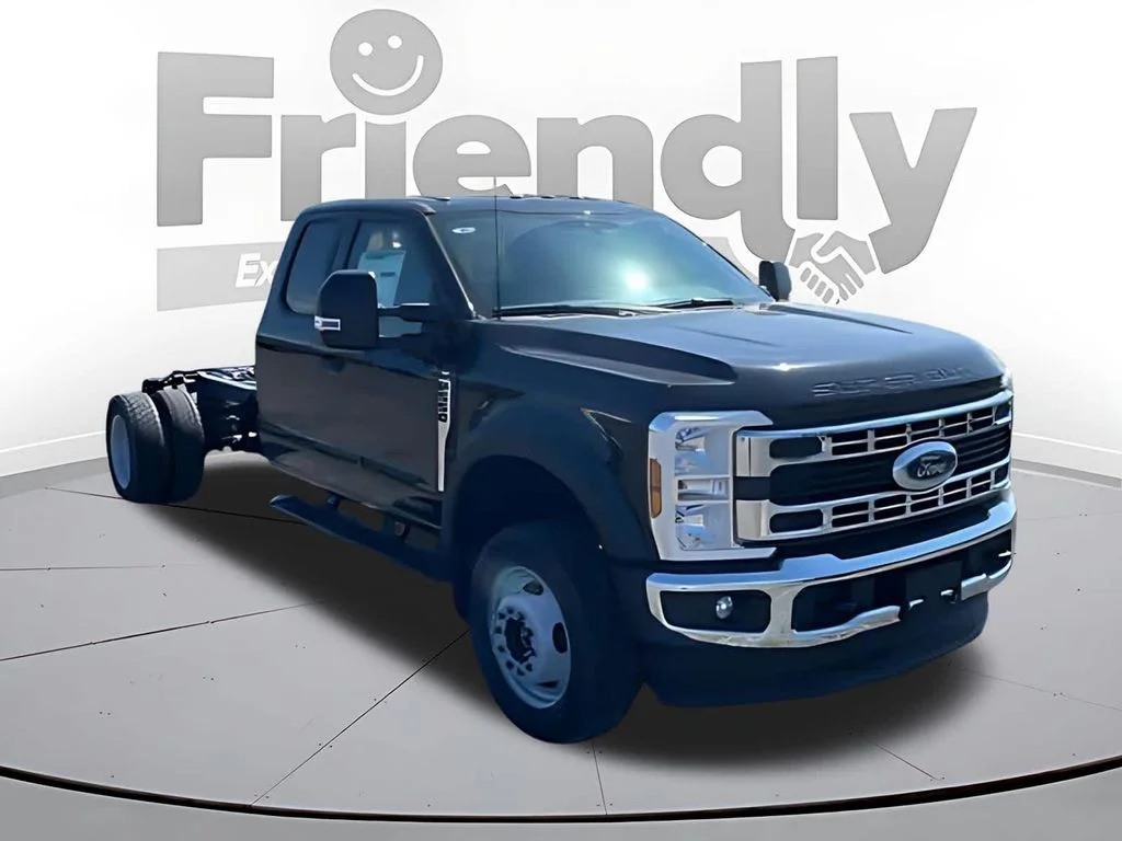 New 2026 Agate Black Metallic Ford F-550® XLT image 3