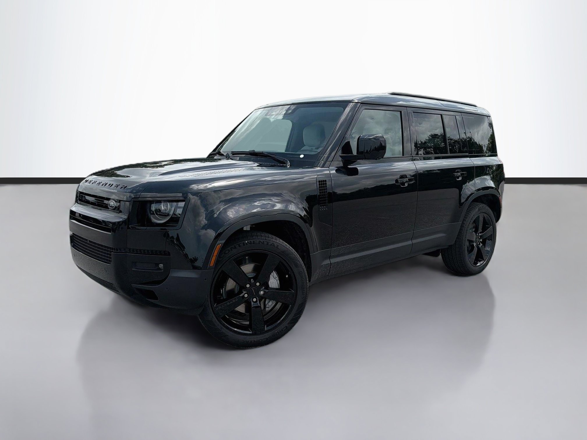 New 2026 Santorini Black Land Rover S image 1