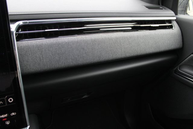 2026 GMC Sierra EV Elevation - Photo 30