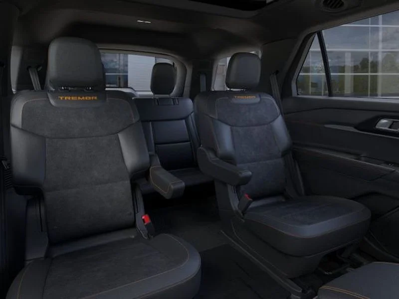 New 2026 Space White Metallic Ford Tremor® image 11