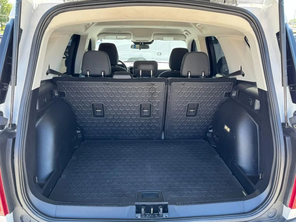 Used 2021 Oxford White Ford Big Bend image 6