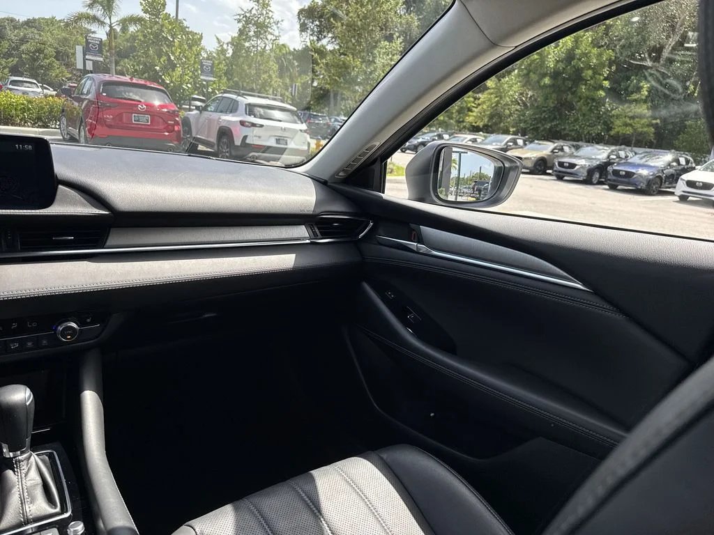 Used 2020 Snowflake White Pearl Mica Mazda Touring image 15