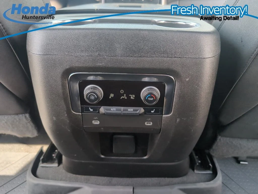 Used 2023 Summit White Chevrolet Premier image 24