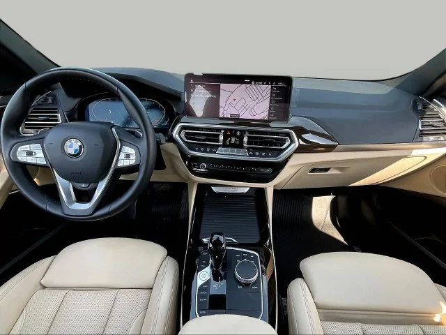 Used 2022 White BMW sDrive30i image 9